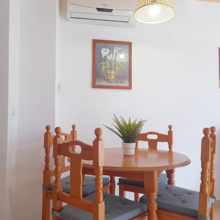 טורמולינוס Apartamentos Vicenta Playa Carihuela מראה חיצוני תמונה