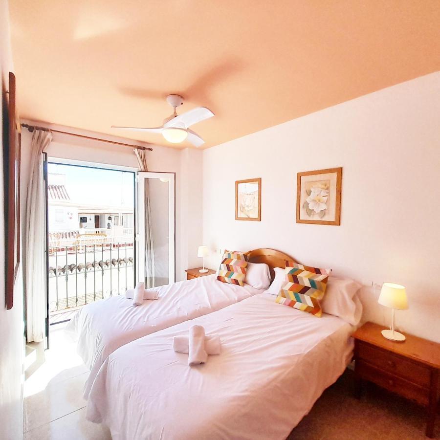 טורמולינוס Apartamentos Vicenta Playa Carihuela מראה חיצוני תמונה