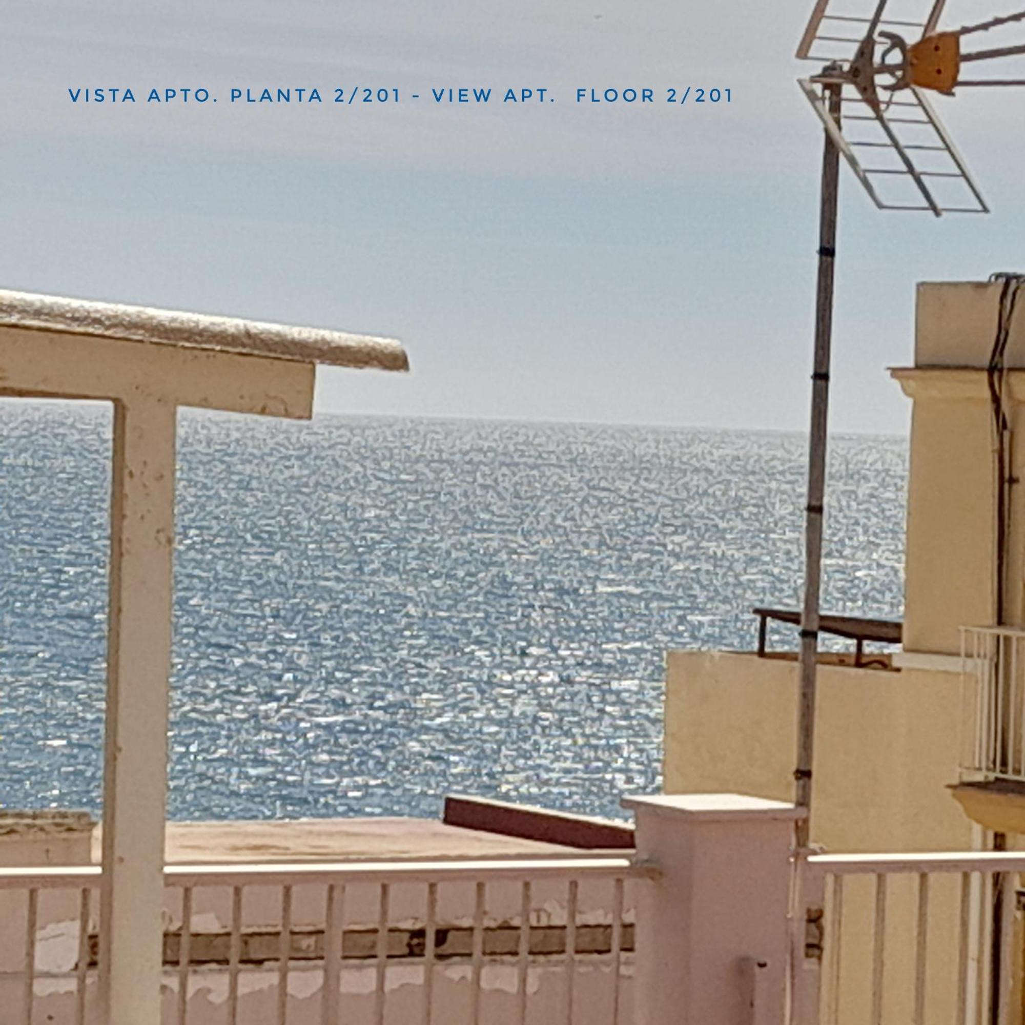 טורמולינוס Apartamentos Vicenta Playa Carihuela מראה חיצוני תמונה
